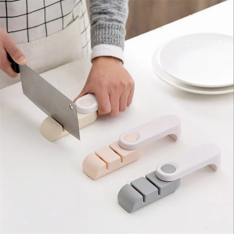 Draagbare handmatige tweetraps messenslijper Huishoudelijke mini zuignap Keukengereedschap Gadgets Beroep