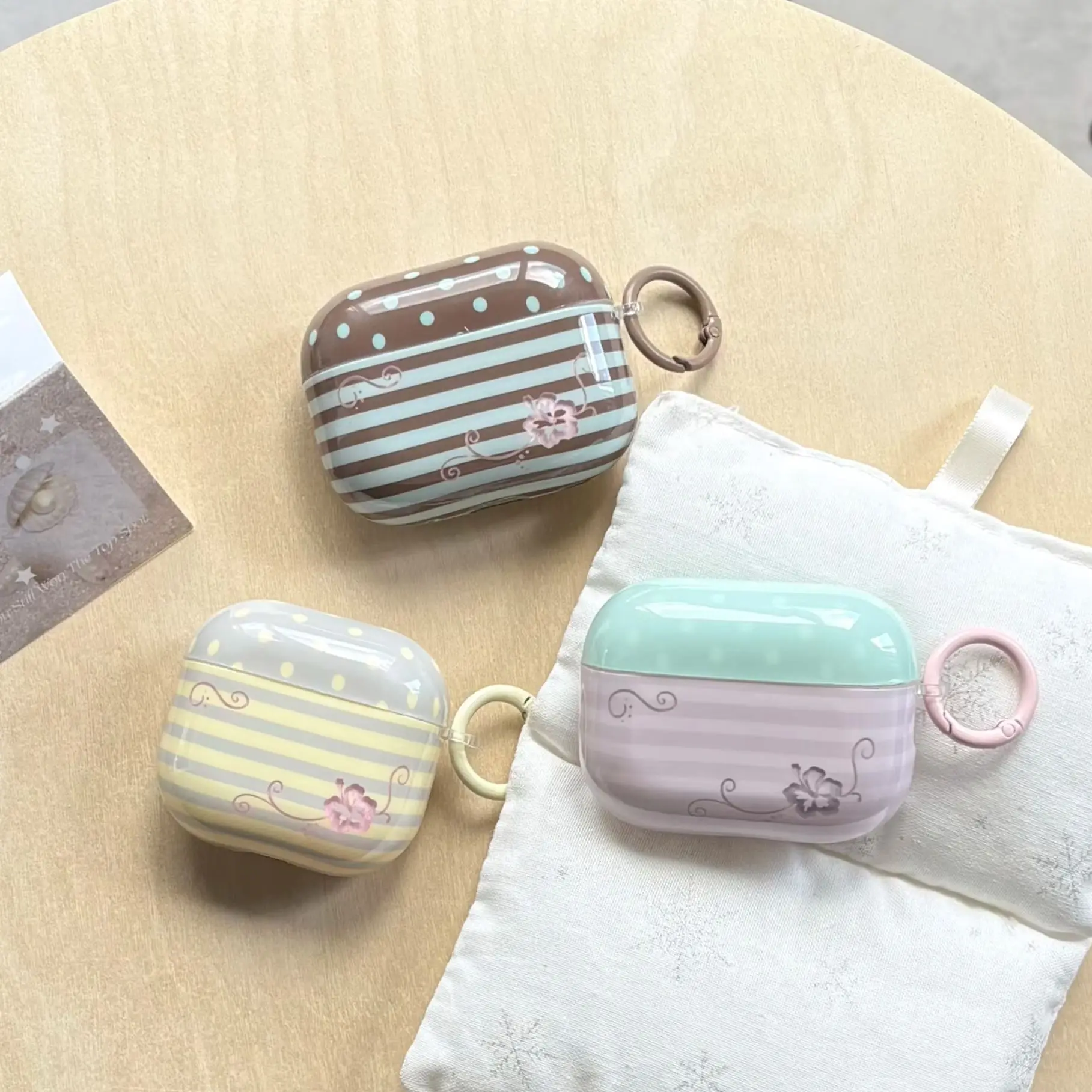 Simple Stripes Polka Dots Flower Pattern Brown Pink Yellow Glossy Earphone Cover Case For AirPods 1 2 3 4 5 Pro Pro2 Pro3