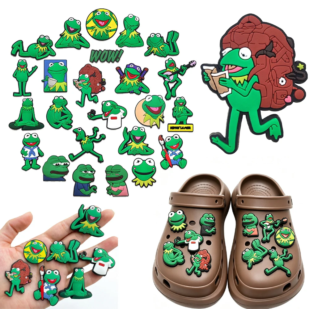 Cartoon Animal Frog PVC Shoe Charms Humorous Expressions, Travel, Family Rubber Clog Decorations, Party Gift for Kids Adults