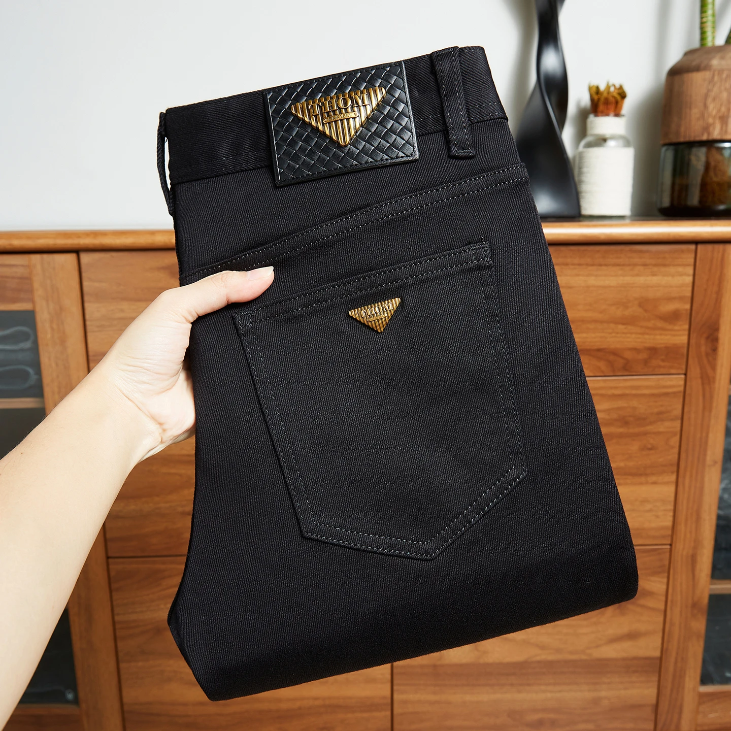 

Мужские джинсы-брюки из денима, оригинальные остатки склада, высококачественные, осенне-зимние, прямого кроя, для деловых встреч, средняя посадка