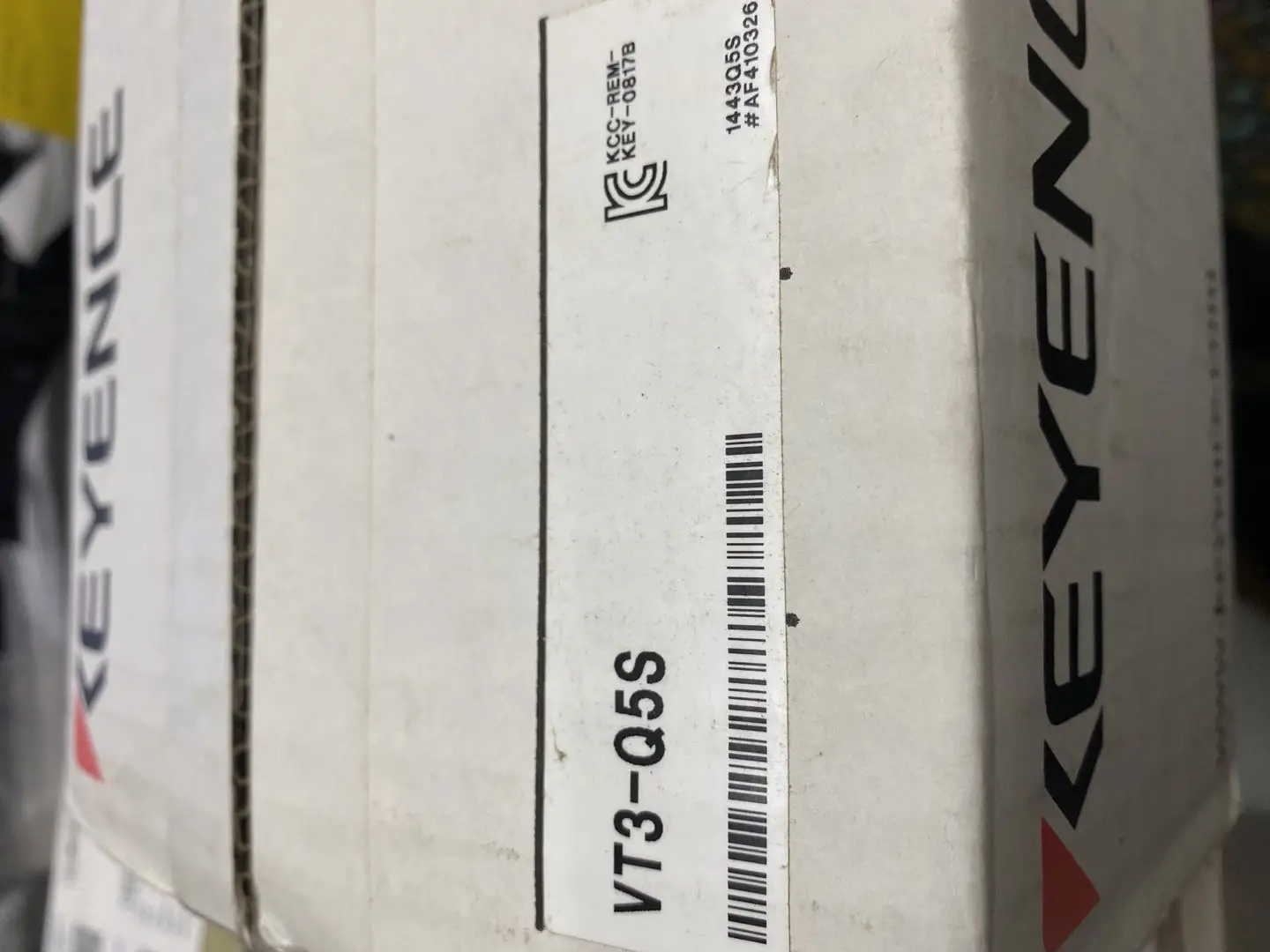 

KEYENCE Touchscreen VT3-Q5S Original Spot