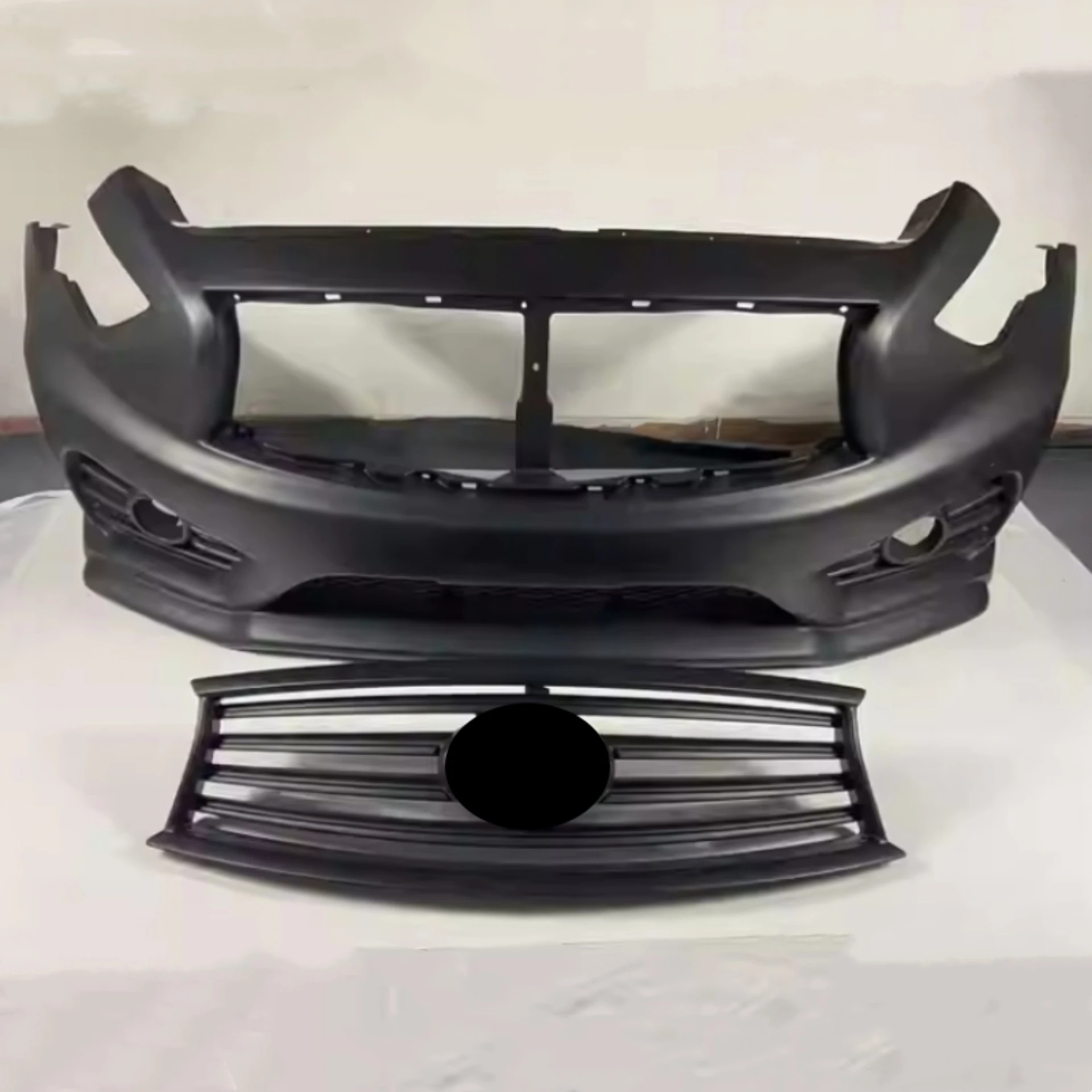 Resin Front Bumper Grille Assembly for Infiniti FX35 Modified Bumper Radiator Grill Body Kit Car Accessories