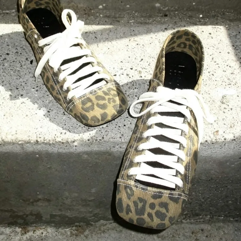 women's-shoes-french-style-square-head-thick-heel-single-shoes-retro-polka-dot-ballet-shoe-women's-mary-jane-shoes-zapatos-mujer