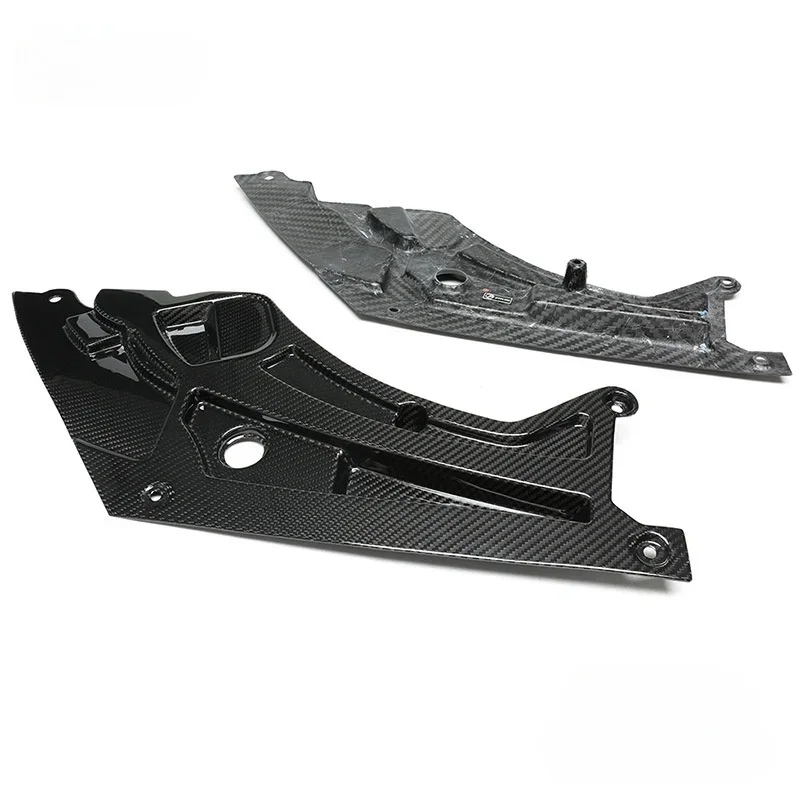 

Car Engine Compartment Headlight Cover Suitable for M3 M4 G80 G82 Dry Carbon Fiber Headlight Cover