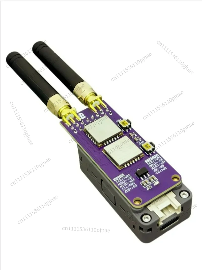 pour-les-accessoires-m5stack-stick-s3-cc1101-et-nrf24l01-2-boutons-ont-ete-ajoutes-pour-faciliter-l'extension-des-fonctions-par-l'utilisateur