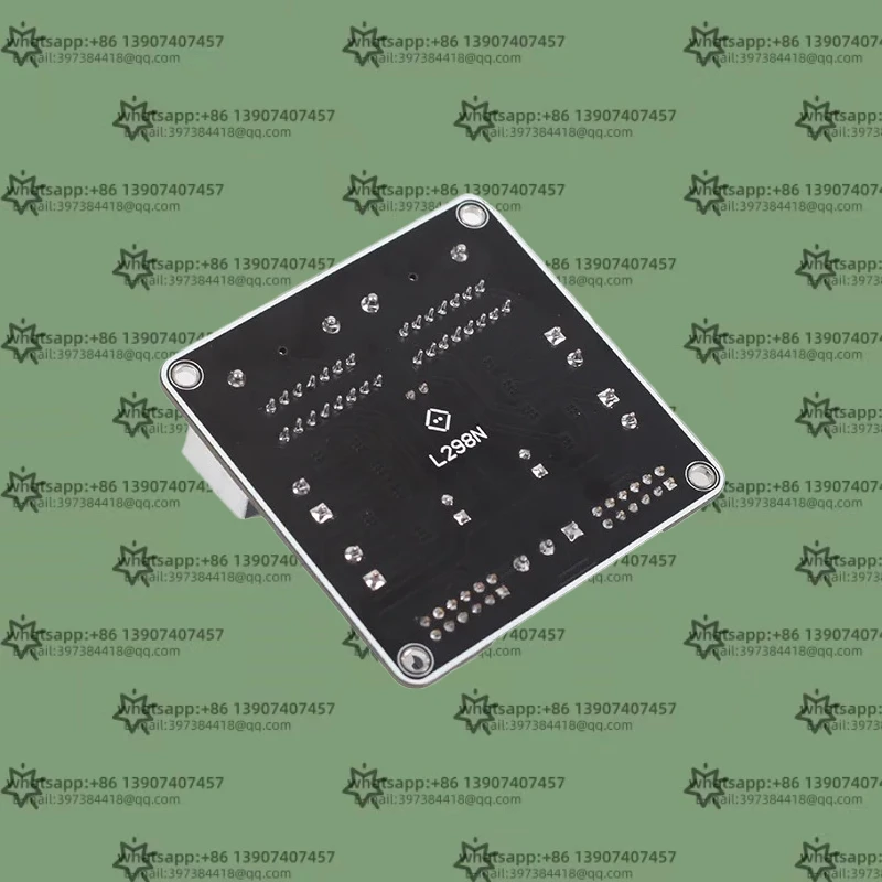 

L298N четырехходовой модуль привода двигателя Intel-ligent Car может четыре двигателя постоянного тока для вращения вперед и назад с регулируемой скоростью