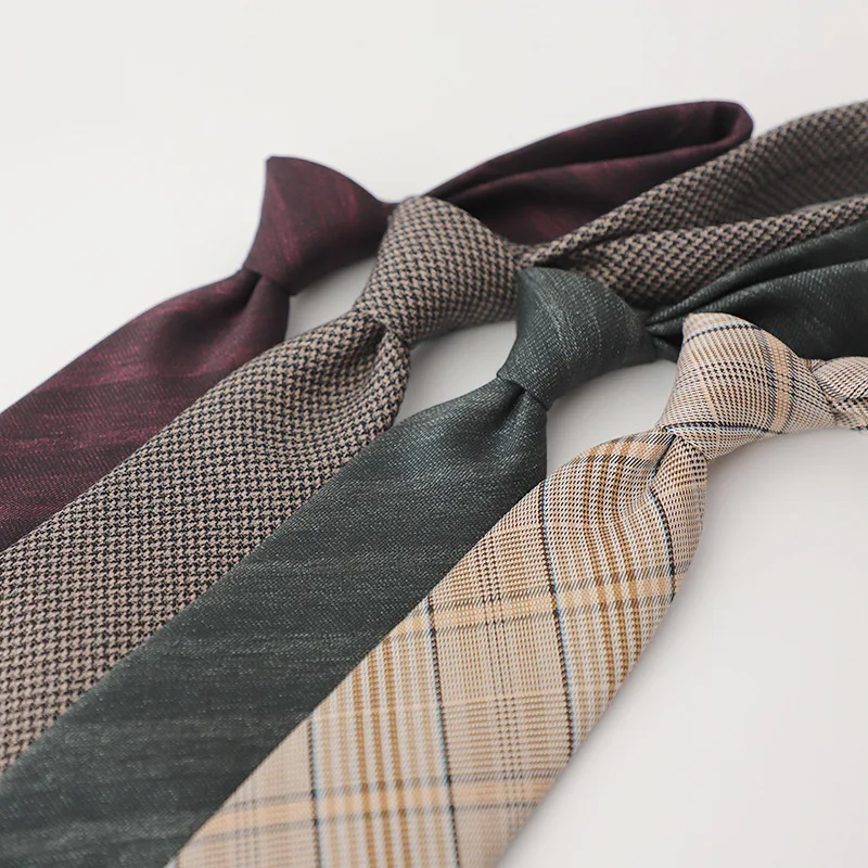 Factory stock with good texture, plaid stripes, hand tied professional formal ties, men's and gentlemen's work Korean version