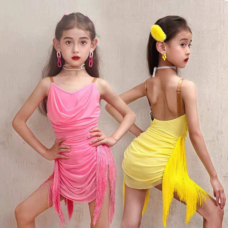 Neu eingetroffen: Sommerliches Latein-Tanzkleid für Mädchen – Cha-Cha, Samba, Salsa Kostüm mit glänzenden Fransen für Ballroom-Wettbewerbe