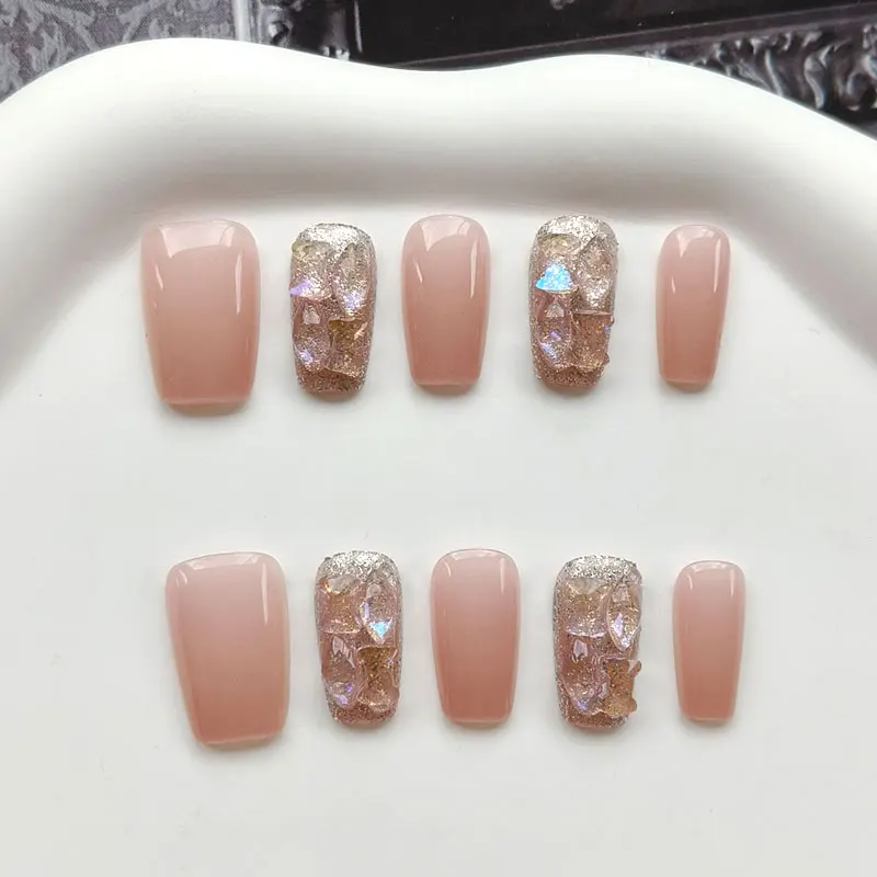 10 Stück Damen Schöne Rosa Leiter-Licht Luxuriöse Niedliche Märchenhafte Einfache Zarte Mädchen Nagelkunst Aufklebenägel Elegante Künstliche Nägel