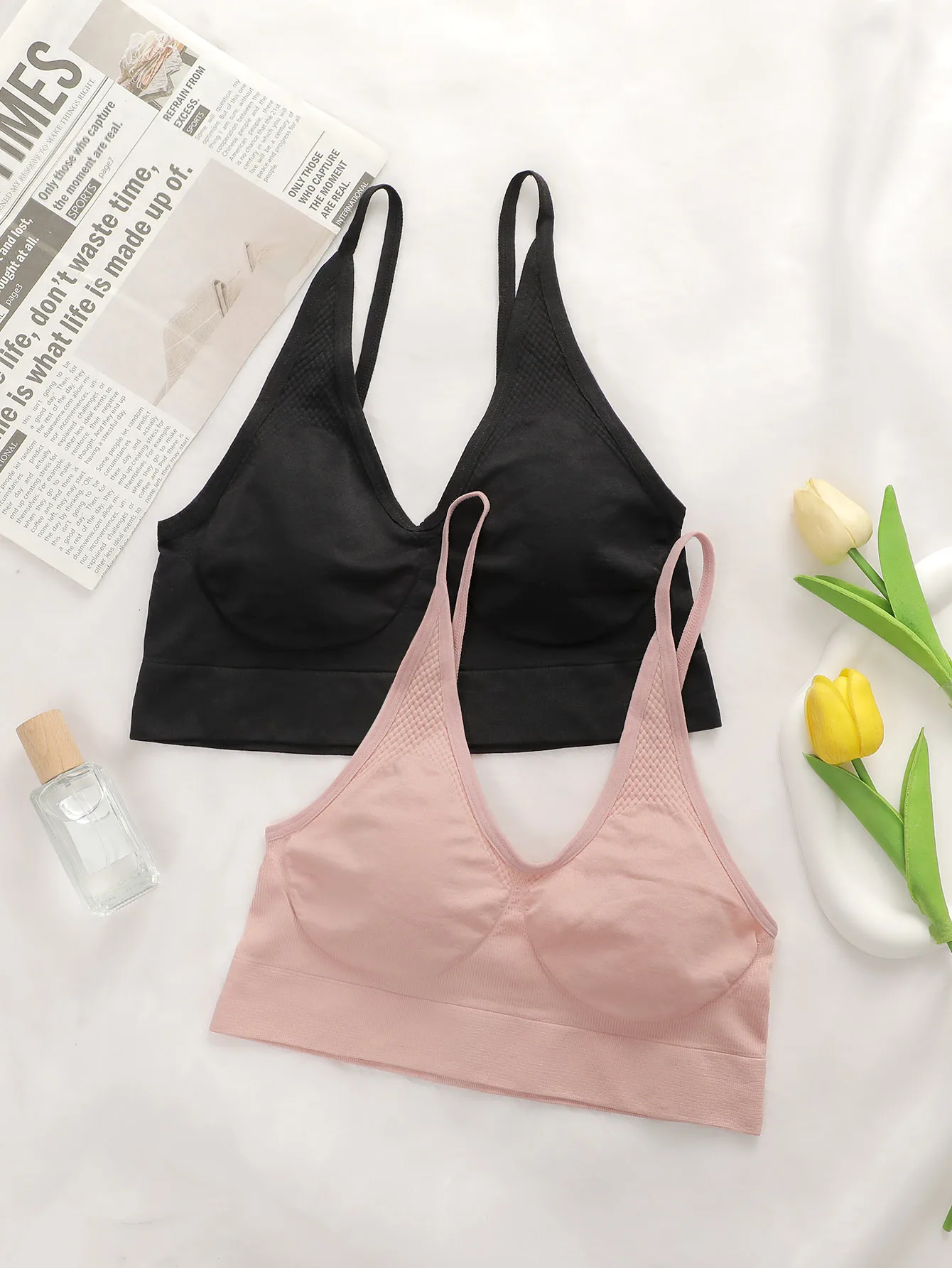 Paquete de 2 Bralette sin aros con escote en V profundo y Sexy multicolor, corpiño acolchado a prueba de golpes, adecuado para uso al aire libre, sujetador cómodo M024
