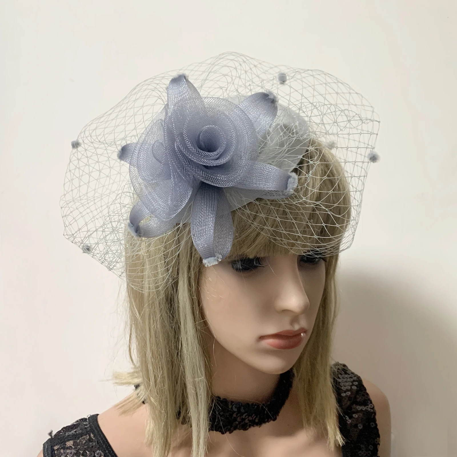 

Gray Lady Handmade Veil Pillbox Hat Hair Clip Accessories Fascinators For Women Girl Tea Party Bridal Wedding Dress