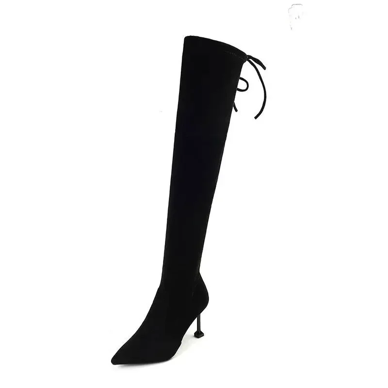 Influenceur populaire noir Sexy mince sur les bottes au genou femmes 2025 AW nouveau bout pointu élastique lacé talon aiguille conception