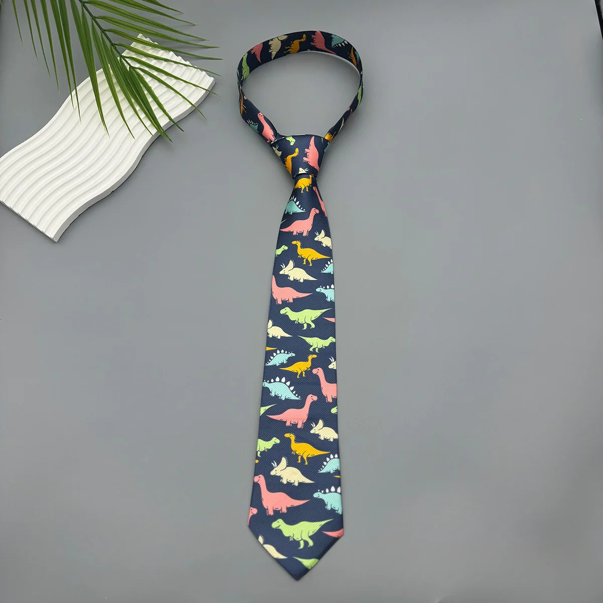 Corbata de cuello de mano con estampado de dinosaurio para hombre, ropa Formal, corbata informal, accesorios de camisa de fiesta de rendimiento, regalos para hombres, corbatas