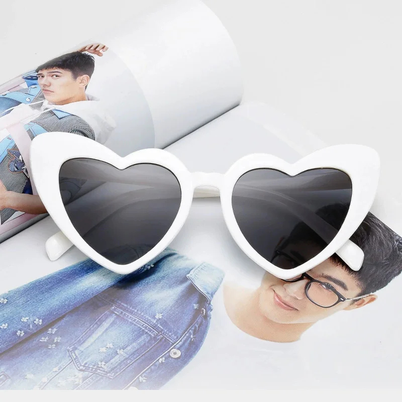 1pc Pink Fashion Love Sunglasses, Europe And The United States Trend Personality Diy Korean Party Sunglasses image 3