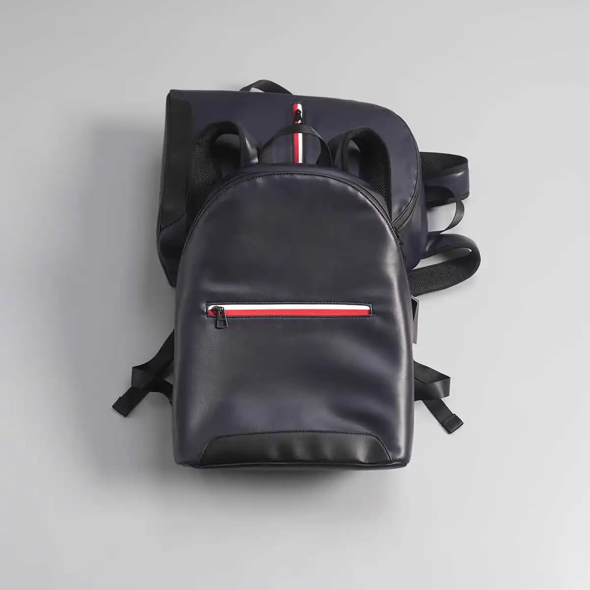 Borsa versatile in pelle a doppia spalla 2024 Estate New Sle ex Simple Match Tutti gli scenari Briti Sle Colore puro Uso quotidiano