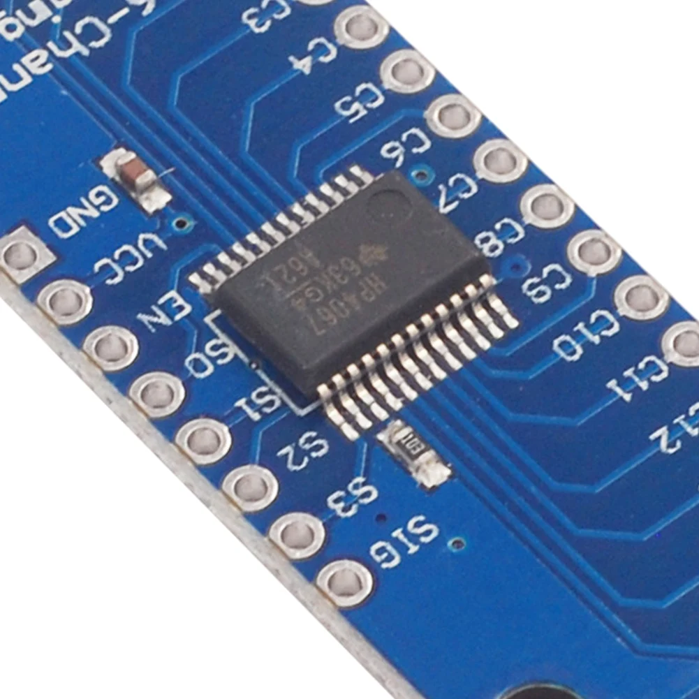 CD74HC4067 Analog Multiplexer Selector Module 16 Channel Breakout Board for Precise Signal Routing in Electronics