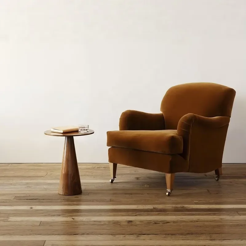 Nordic Modern Designer Caramel Velvet Single Sofa Chair for Hotel Cafe Living Room Furniture