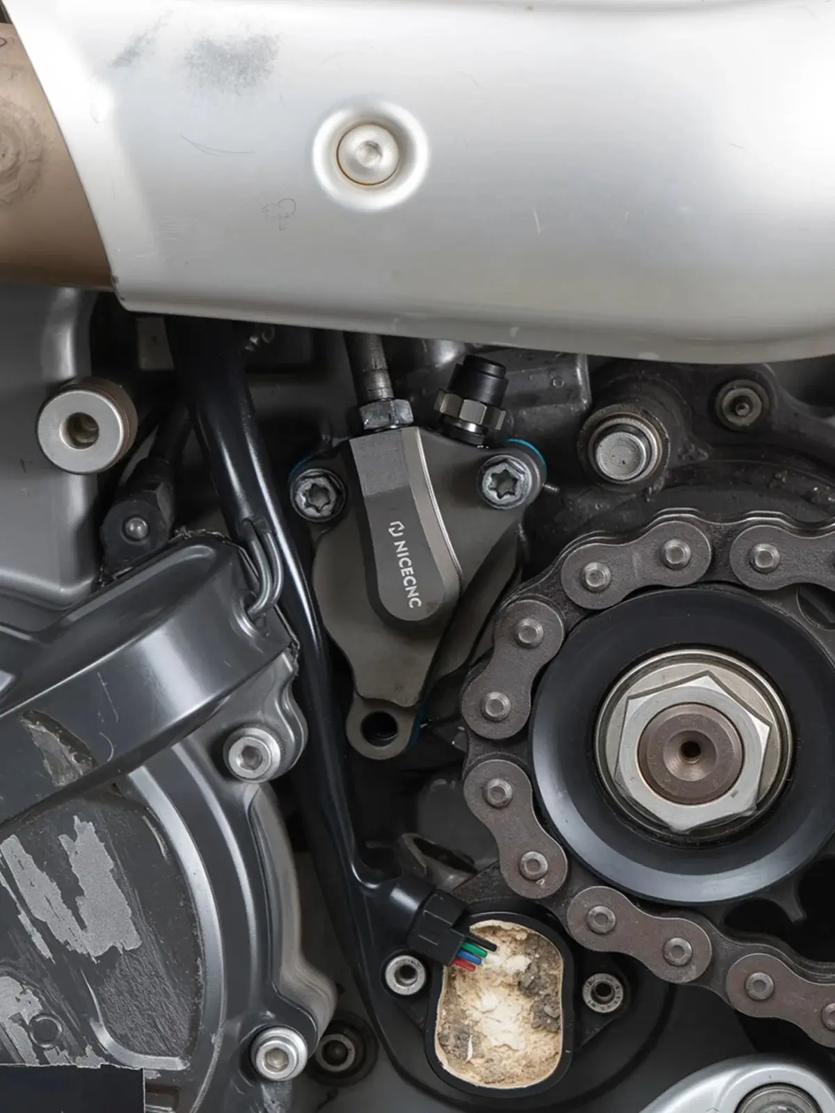 Pour KTM SMCR 690 SMC R Enduro R 2009-2024 Kit de cylindre esclave d'embrayage Husqvarna 701 SM Supermoto Enduro 2016-2024 GasGas 700 SM/ES