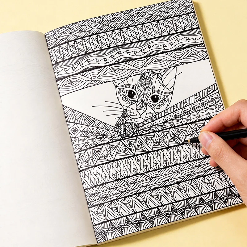 An Adult Stress Relief Line Manuscript Graffiti Book, Zen Wrap Pattern Picture Book Coloring Book Art Line Drawing Exercise Book