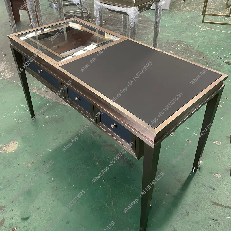 

Stainless steel jewelry negotiation table with lamp display case gold diamond glass display case high-end customization