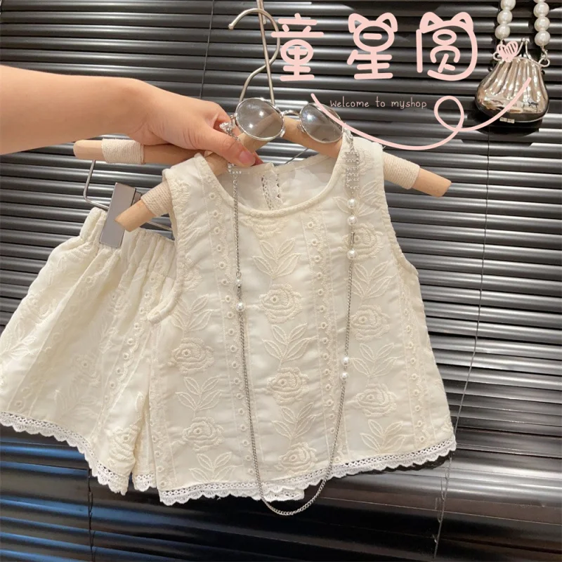 

Western Style Internet Celebrity Summer New Suit Children's Wear Summer Hollow Lace Vest Shorts Girls' Suit