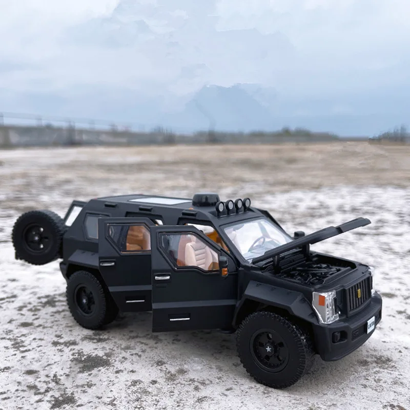 1:32 G.PATTON GX Alloy Armored Car Model Diecast Off-road Vehicles Car Metal Explosion Proof Car Model Sound Light Kids Toy Gift