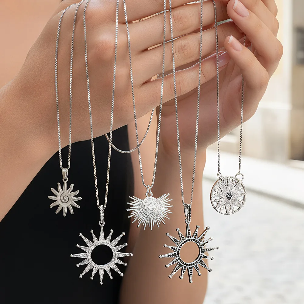 Chinese Style Lucky Auspicious Sun Pendant Necklaces Inlaid Shiny Zircon Hollow Out Punk Biker Style Blessing Wealth Attracting