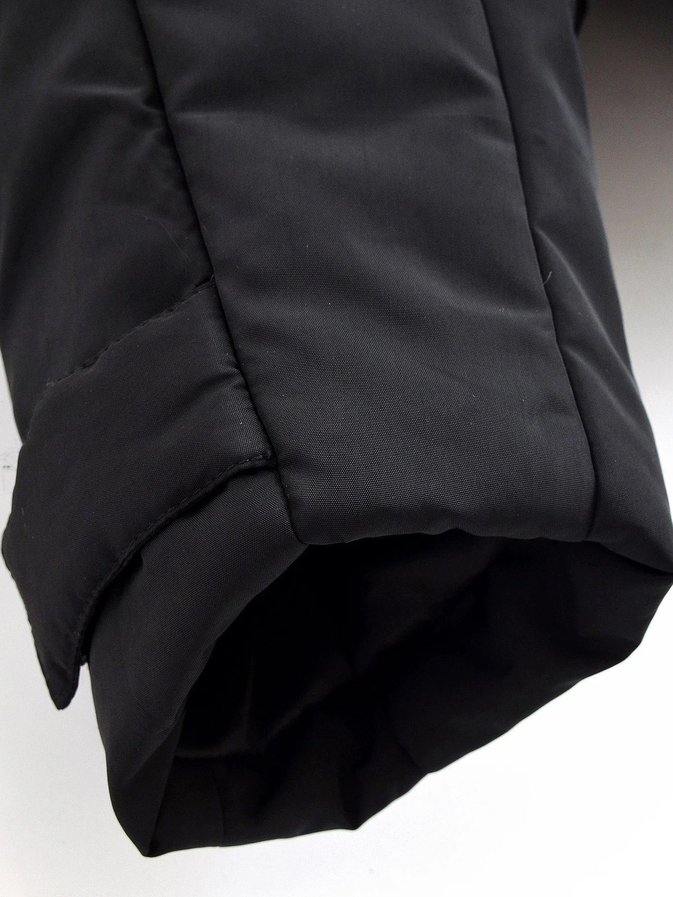 Estilo europeu e americano 2025 outono e inverno novas roupas femininas viajando versátil estilo urbano jaqueta de algodão com capuz