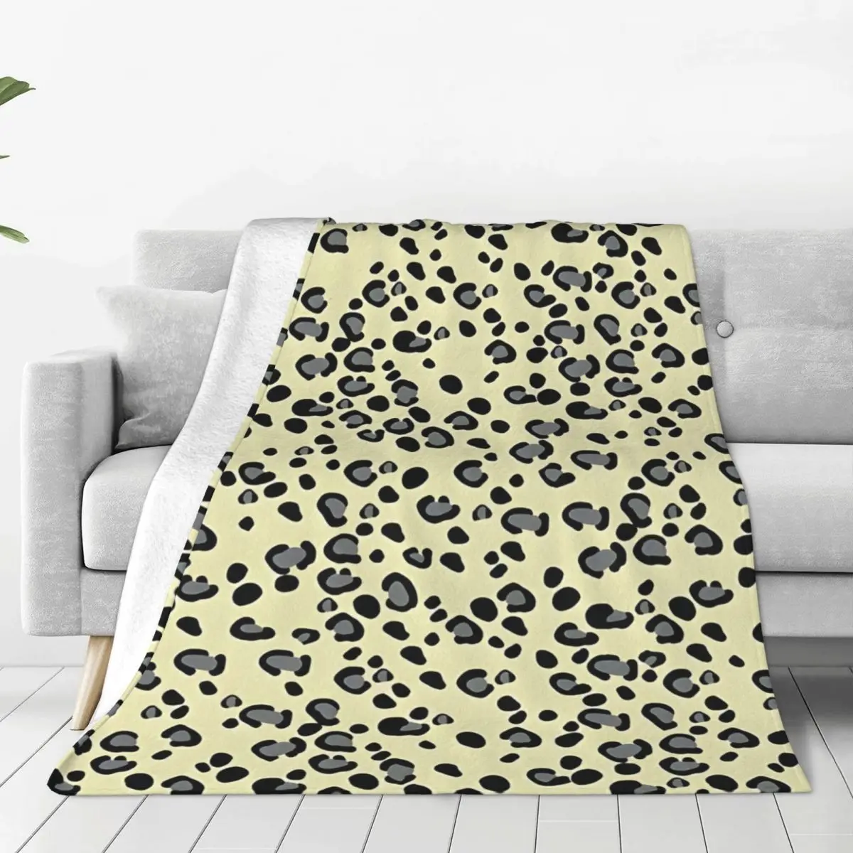 

#Leopardtopia Scarf blankets Warm Flange blankets Soft and comfortable blanket picnic blanket birthday gift