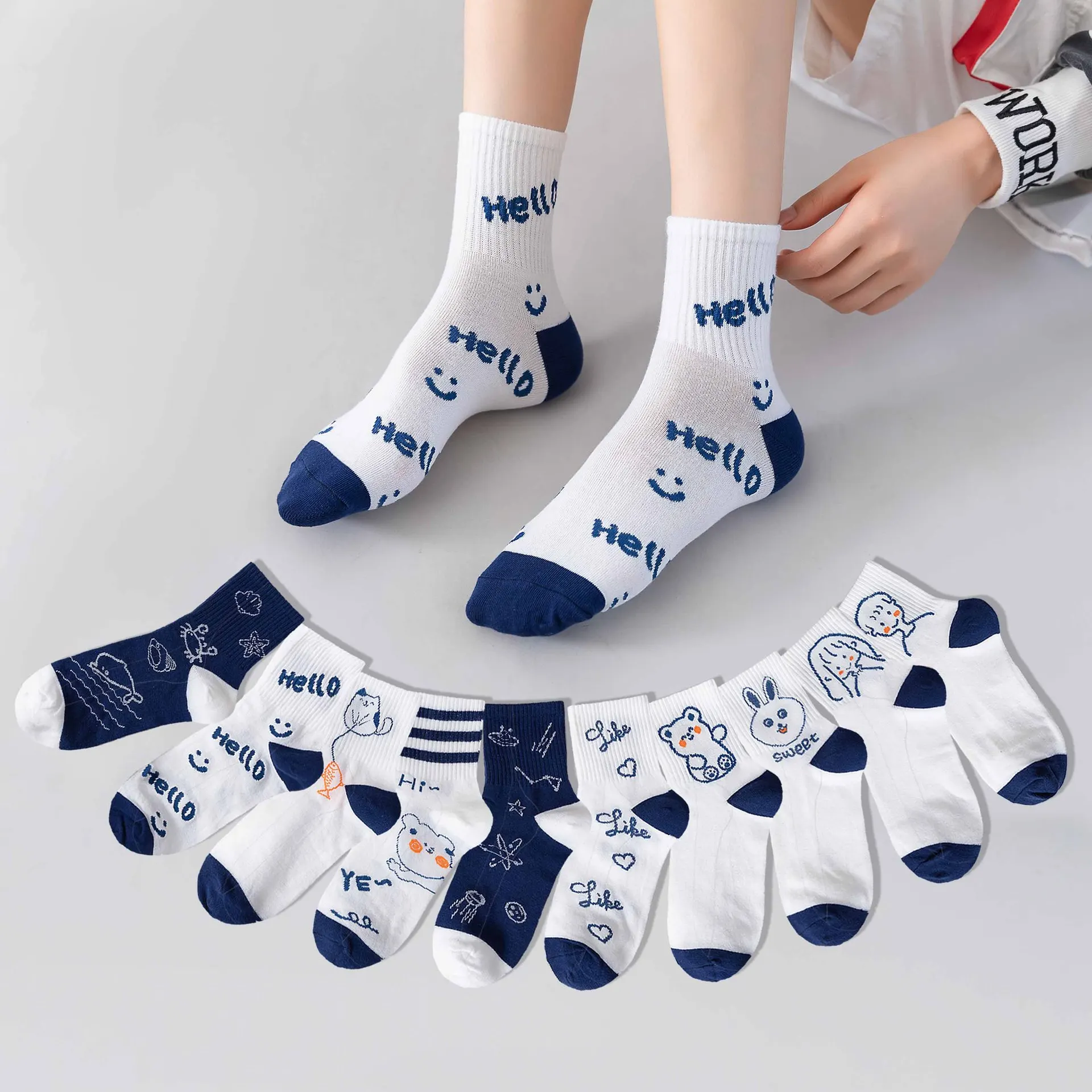 2023 Harajuku style cartoon creative striped checkered bear socks kawaii print funny girl socks fashion skateboard woman socks