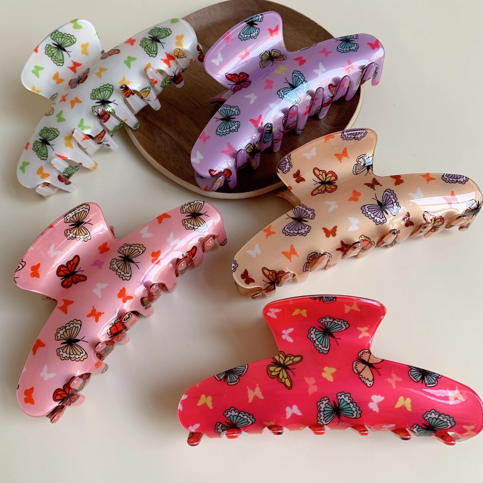 

Fashion Design Large Printed Butterfly Style Shark Clip Acrylic Hair Clip Hair Accessories Jewelry for Women Girls 2025 New