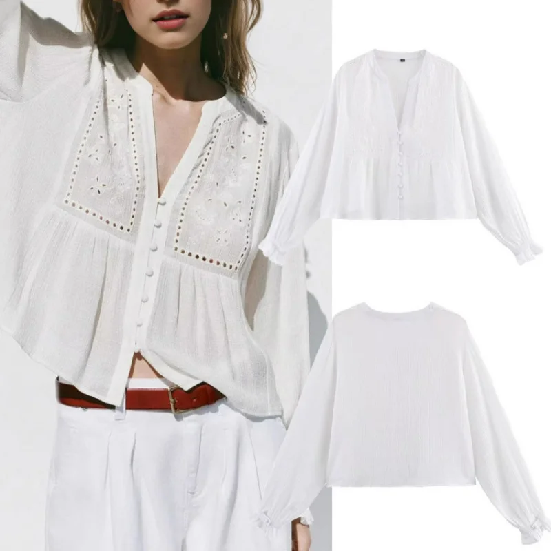 

Sweet Women's Loose Buttoned Round Neck Long Sleeve Embroidered Versatile Top