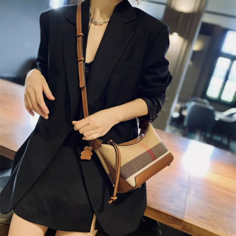 Genuine  Leather Fashion Underarm bag 2023 New New High Capacity Luxury Shoulder Crossbody Bags Brand Designer Trends Handbag