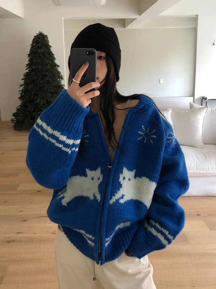 Chic Autumn Winter Vintage Collar Cartoon Embroidery Versatile White Enhancing Zipper Knitted Sweater Coat for Women