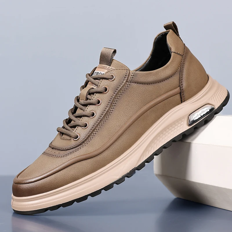 

Новые мужские повседневные кожаные прогулочные туфли в британском стиле, уличные противоскользящие кроссовки на плоской подошве, дизайнерская обувь, высококачественная удобная деловая обувь