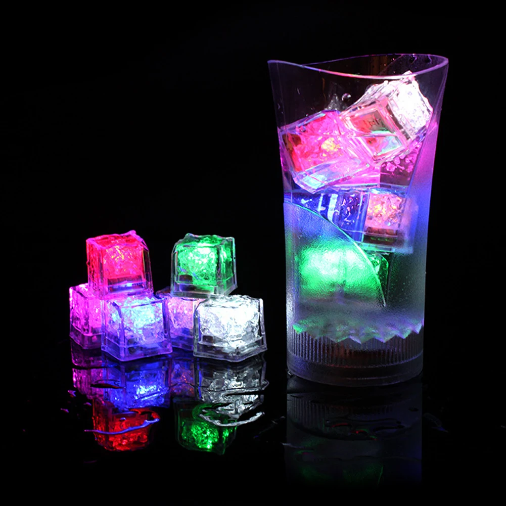 LED Light Up Cubos de Gelo para Bebidas, impermeável, colorido, brilhante, piscando no escuro, clube, bar, festa, 12pcs