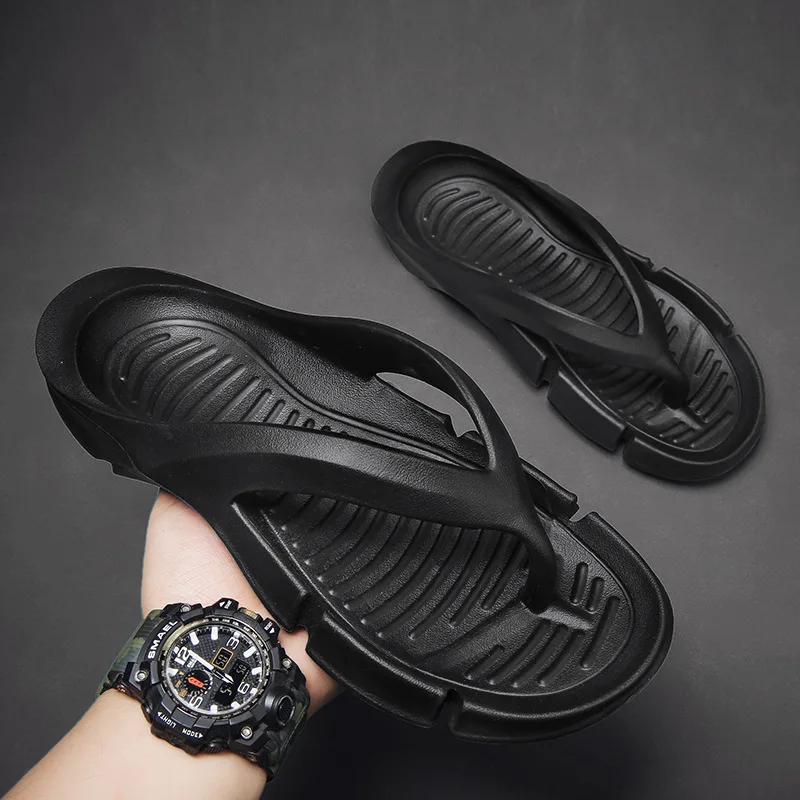 2023 New Arrival Summer Runway Black Molded Flip-flops EVA Ultralight Slippers Comfortable Tasteless Couple's Daily Beach shoes