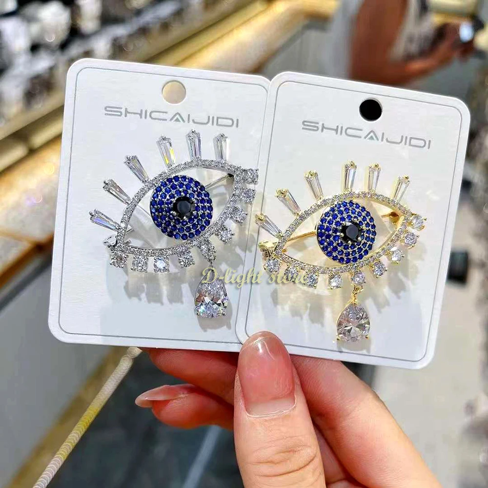 

New Creative Devil's Eye Zircon Brooch Exquisite Crystal Pendant Simple Pin Buckle Coat Suit Accessories Daily All-match Jewelry