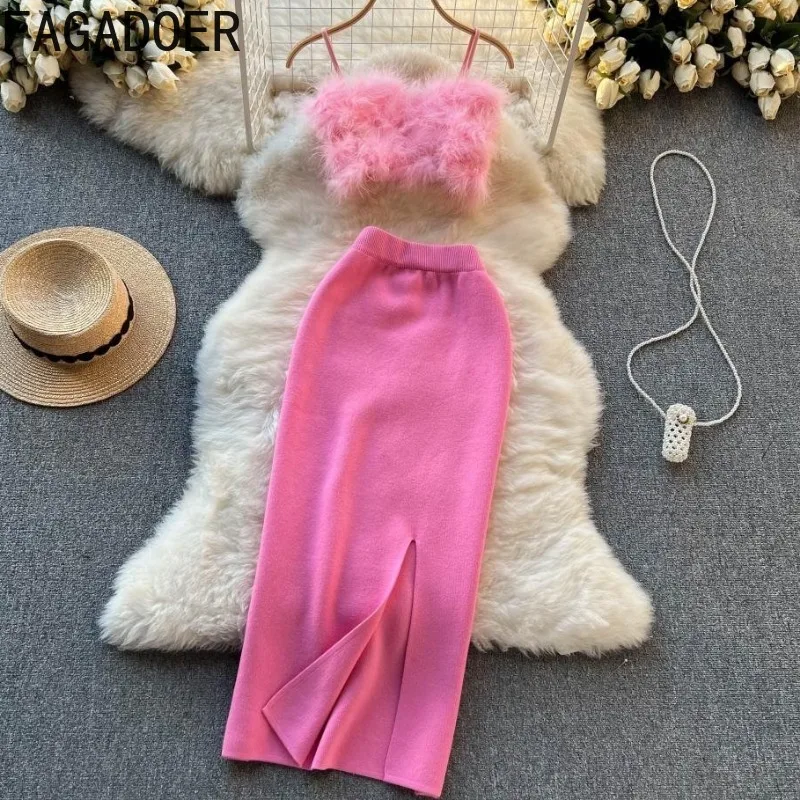 

FAGADOER Sexy Knitting 2 Piece Sets Woman Outfit Spaghetti Strap Fur Patchwork Crop Top + Bodycon Skirt Hot Girl Streetwear New