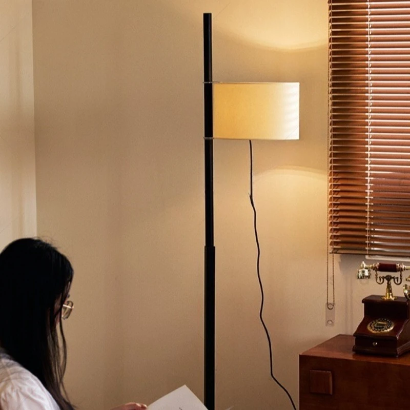 Japanese Wabi Sabi Wooden Long Pole Floor Lamp Fabric Lampshade Adjustable Height Living Room Study Hotel Bedroom Standing Light