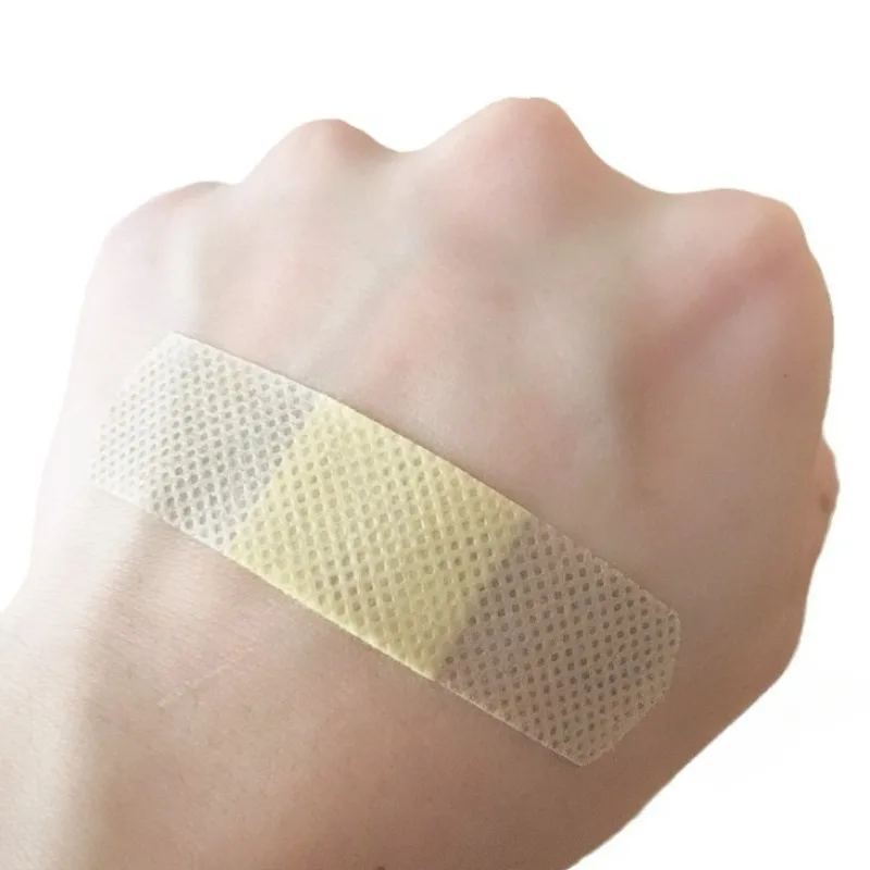 100Pcs/Set First Aid Band Aid Wound Dressing Patch Adhesive Bandages Nonwovens Breathable Plaster Skin Patch Sticking Plasters