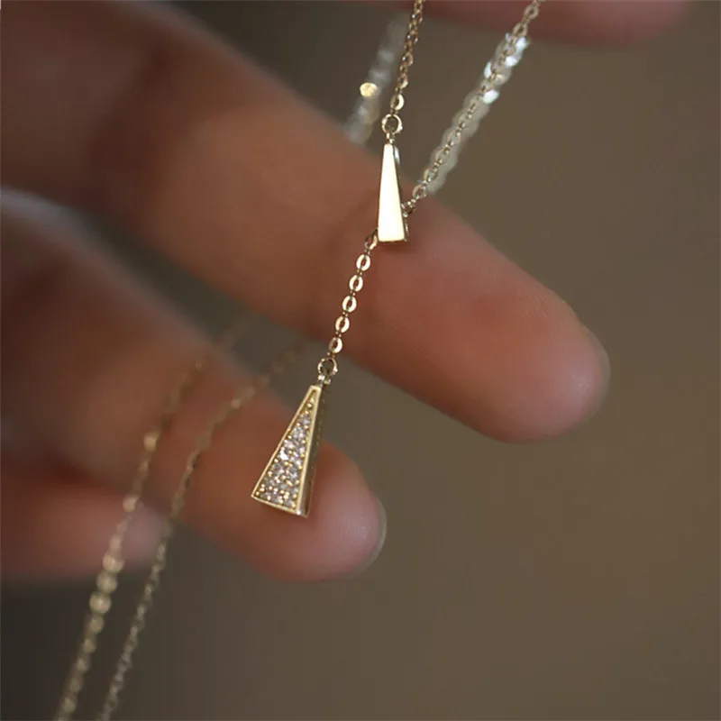 

S925 Sterling Silver Electroplated 18K European Style Triangular Pendant Necklace For Women Personalized Party Gift Jewelry