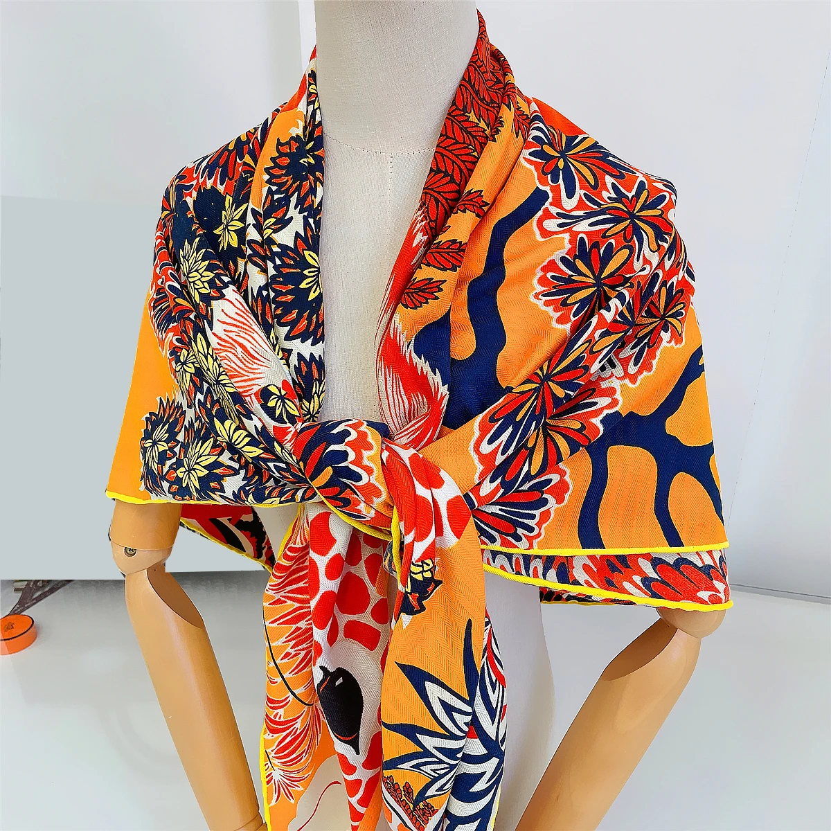 Thicken Silk Cashmere Scarf Women Hand Rolled Shawls Animal Print Square Scarves Wraps Lady Bandana Big Hijabs Female Foulards