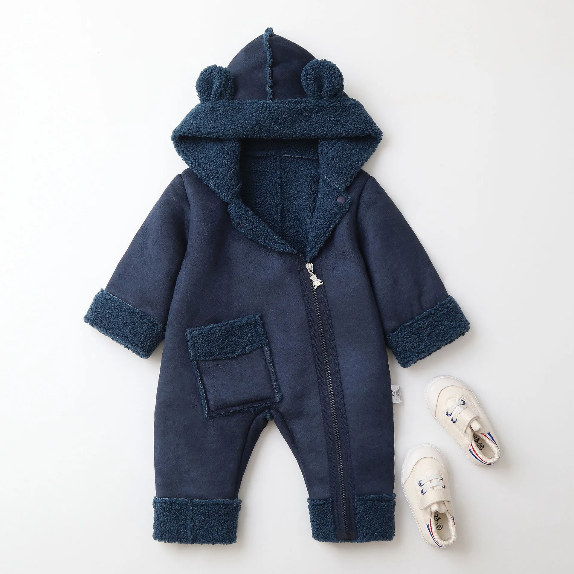Outdoor Wear 2025 Winter New Rompers Jackets Coats Hooded Jumpsuit Crawling Clothing Outerwear Kids Children Climbing Suit
