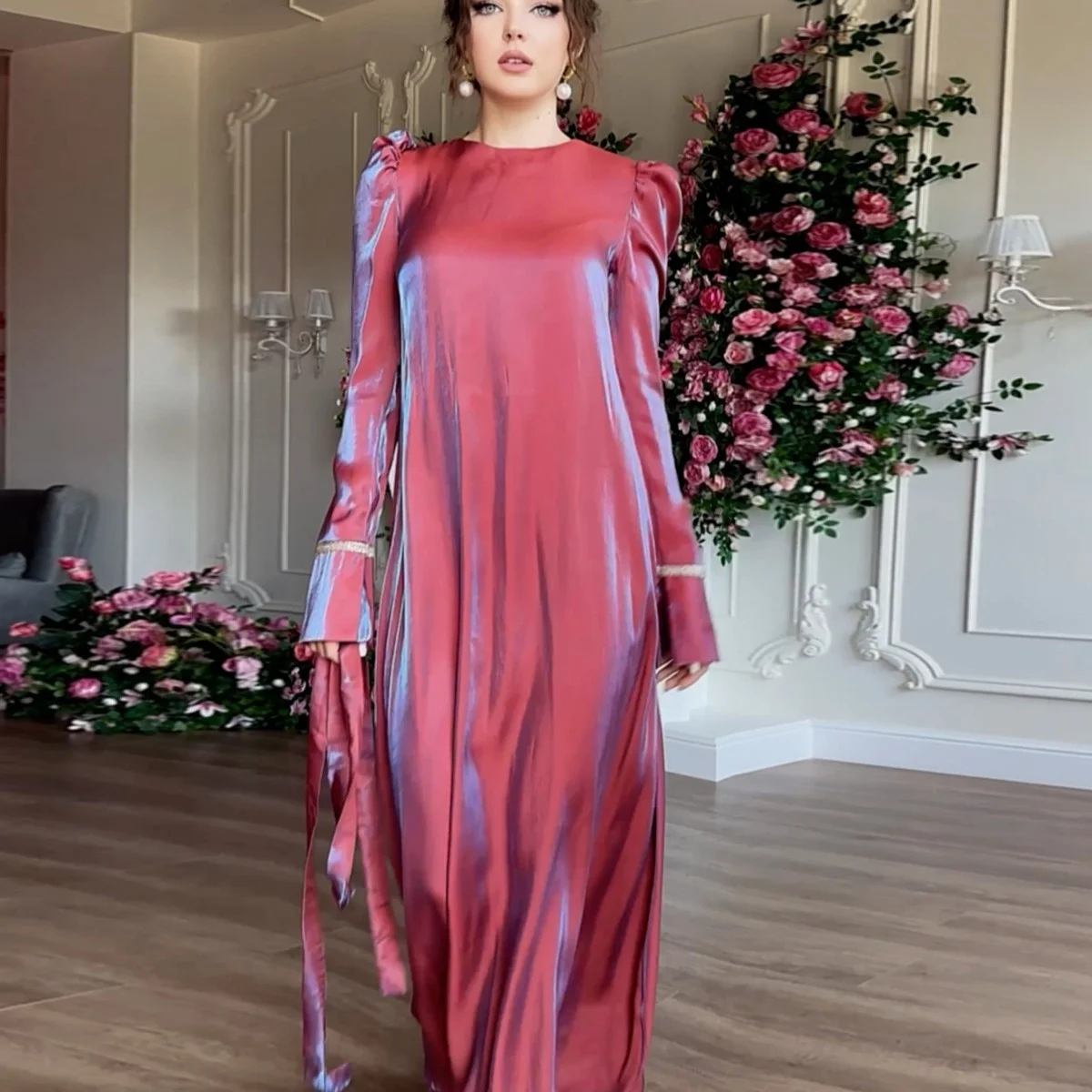 Elegant Middle Eastern Saudi Dubai Flashing Glass Satin Dress 2026 New Style Quiet Color Skirt Long Sleeve High Waist Gown