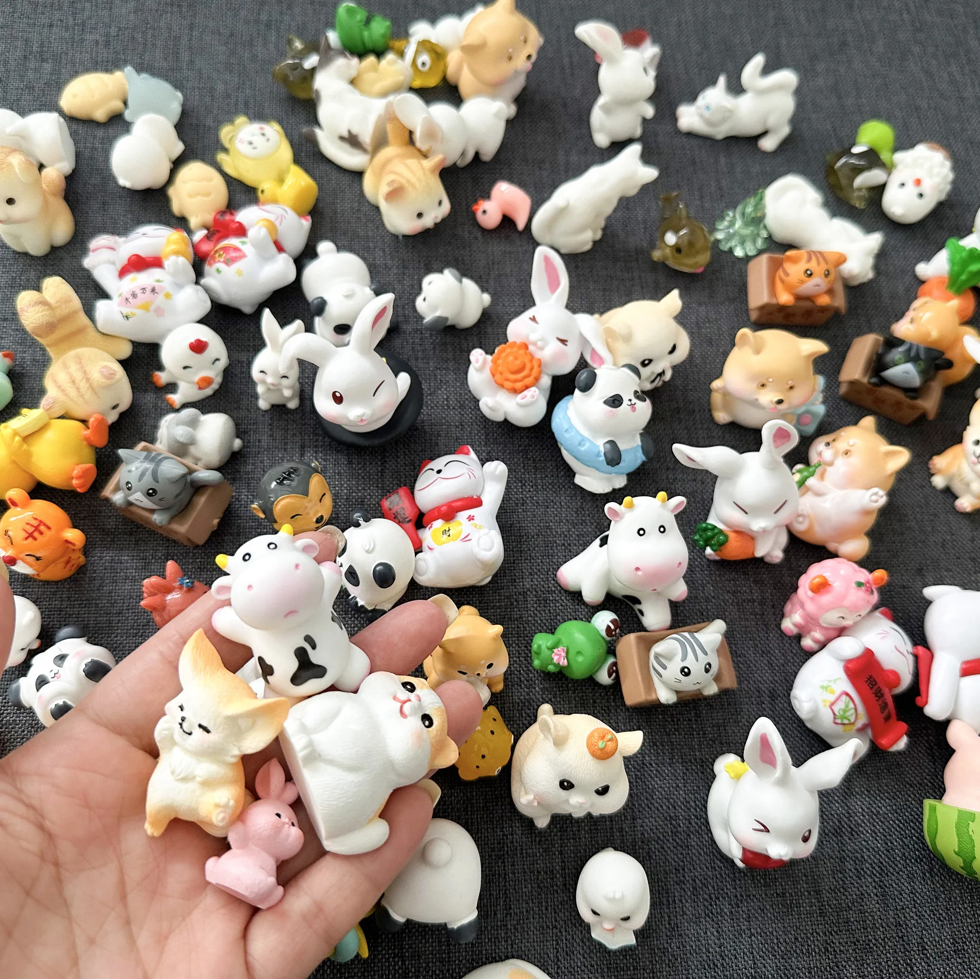 Miniature Mini Model Toys Cartoon Cute Small Animal Supermarket  Food Drinks Wine Bottles Jewelry  Luminous Landscape Ornaments