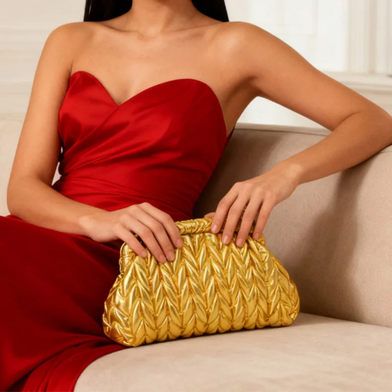 

2026 New Elegant Gold Luxury Ladies Clutch Wallet Stylish Dinner Bag High-End Sensation Gown Bag for Women