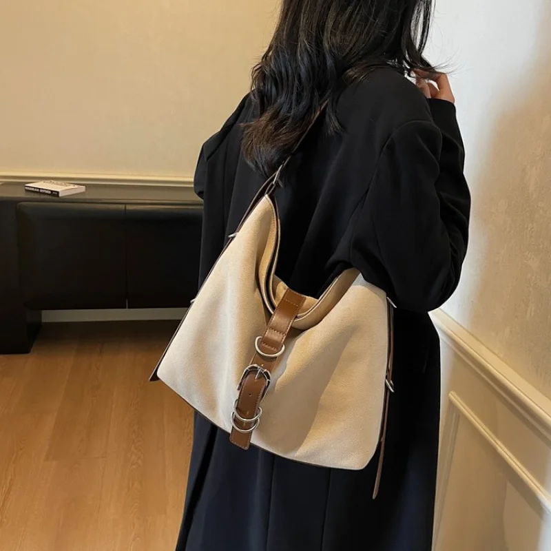 

2025 New High-end Luxury Brand Ladies Leather Tote Bag Famous Designer Casual Paris Vintage​