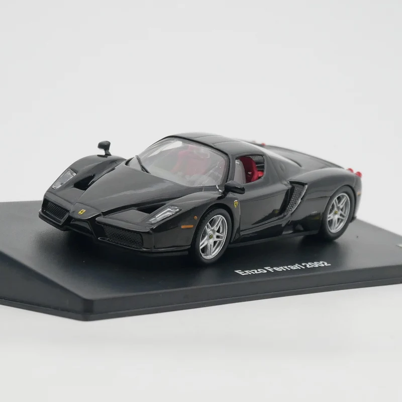 Diecast Ixo 1:43 escala Ferrari Enzo 2002 coche en miniatura de aleación juguete coleccionable regalo recuerdo adorno de exhibición
