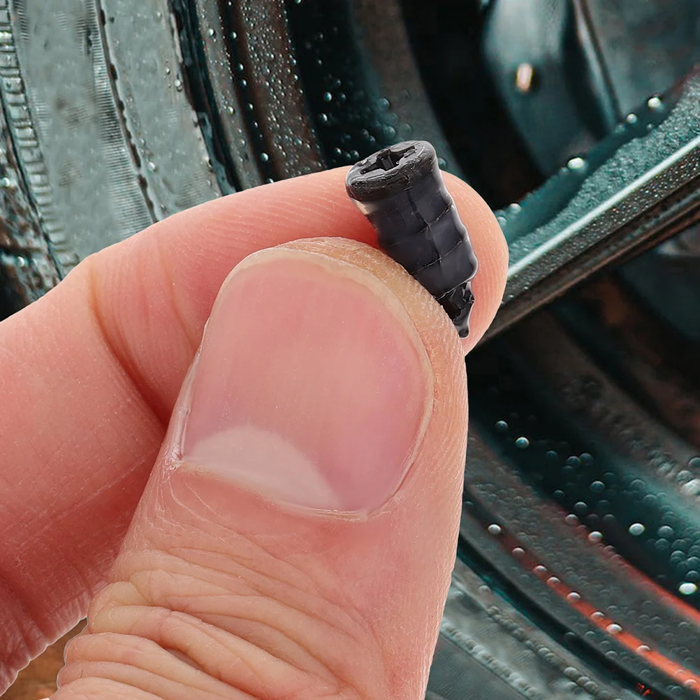 

20Pcs Vacuum Tire Repair Rubber Nails Motorcycle Screw Plugs Fast Self Service Repair Tools for Car Truck Atv Car Fixing Nails